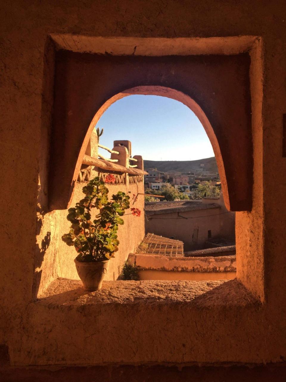 Les Jardins Du M'Goun Bed & Breakfast Kelaat-M'Gouna Dış mekan fotoğraf